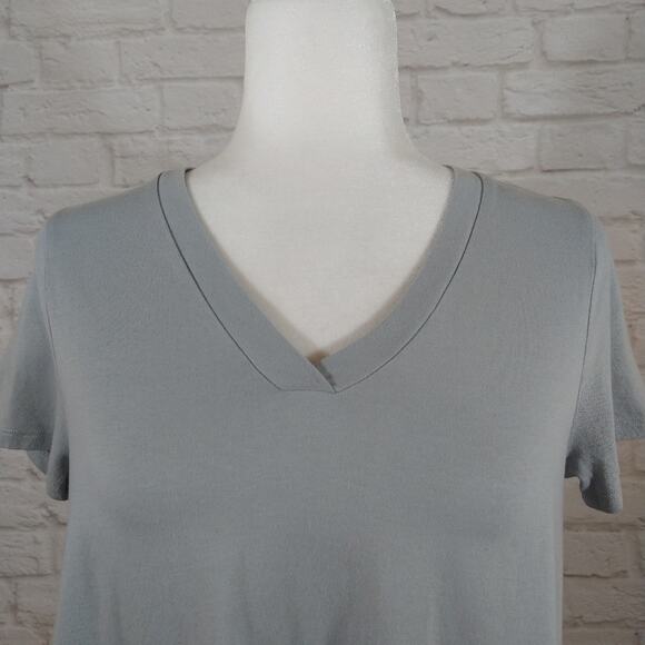 Kaari Blue Womens Grey V Neck Contrast Satin Silky Back Hi Low Top Tee Shirt XS - Picture 4 of 11